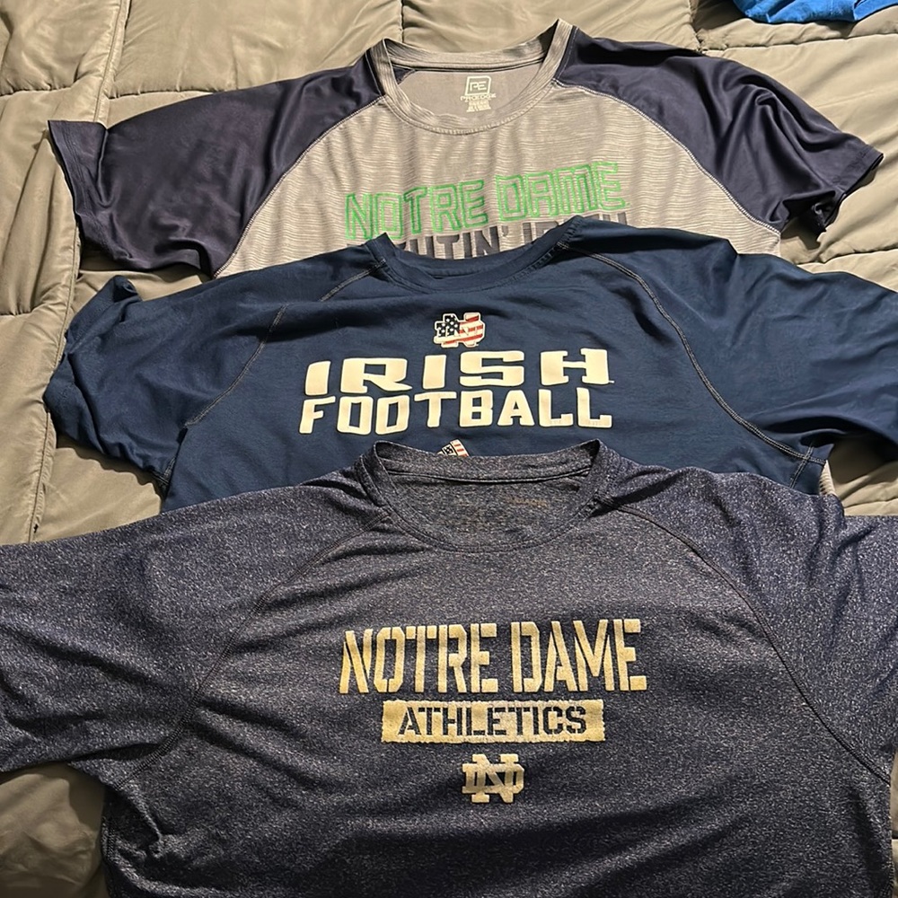 Lot of 3 used Norte Dame T-shirt